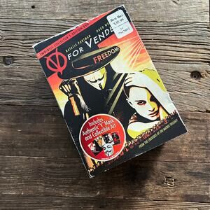 V for Vendetta 2-Disc Collector's Edition (DVD) Complete w/ Mask & Cards JL